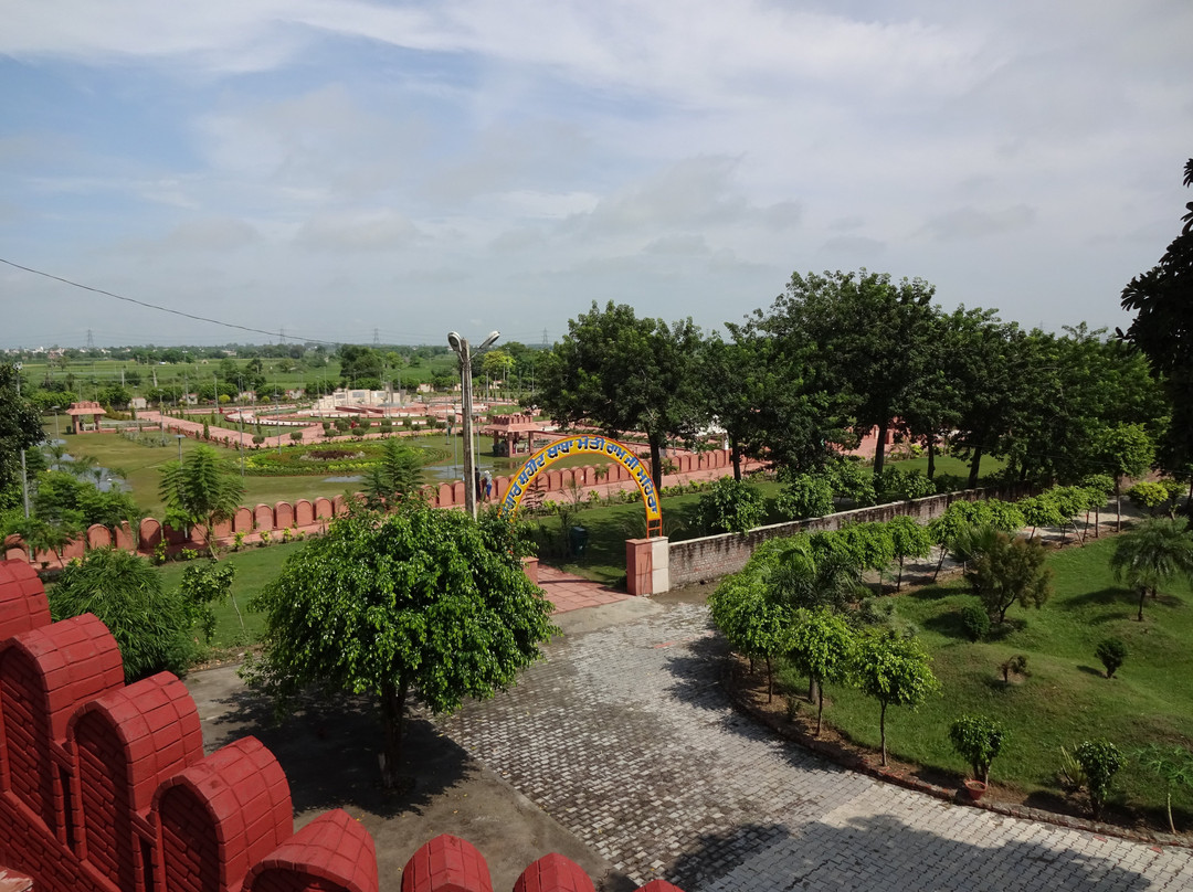 Gurudwara Fatehgarh Sahib-Sirhind必去景点