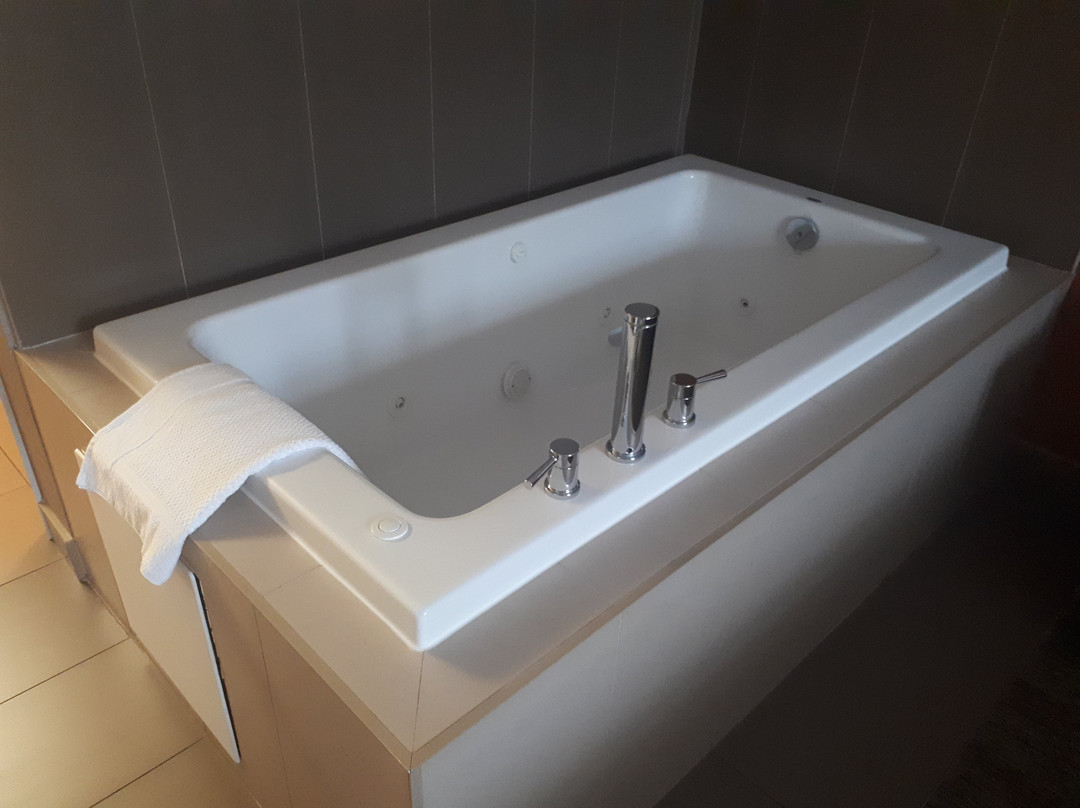 Staybridge Suites Hamilton - Downtown by IHG主图