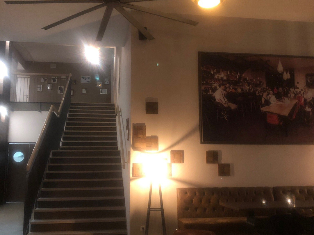 莱比锡餐馆和美食-IMPERII Restaurant & Bar