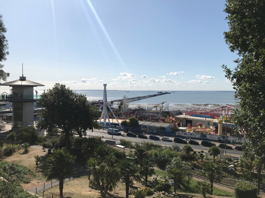 Southend Cliff Gardens景点图片