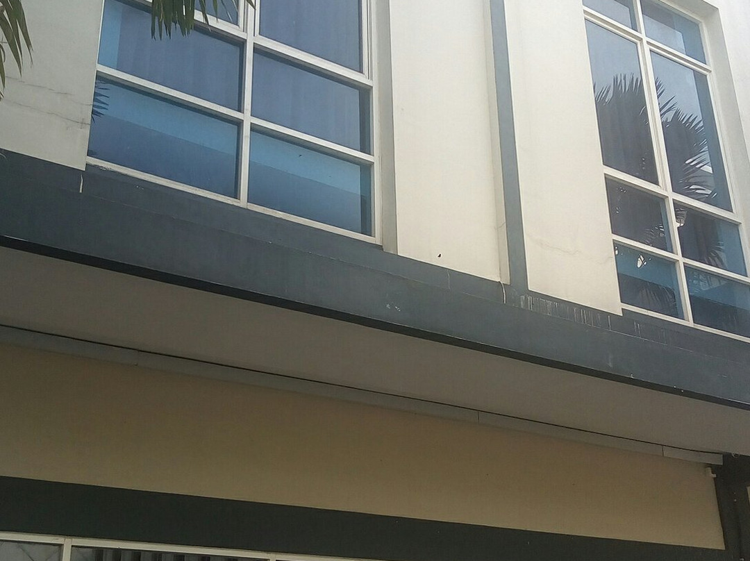 The Lively Hotel Kualanamu主图