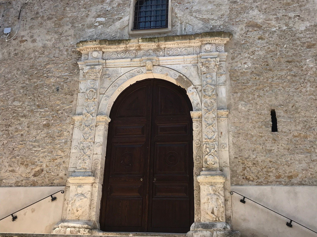 Chiesa di Santa Chiara-Cutro必去景点