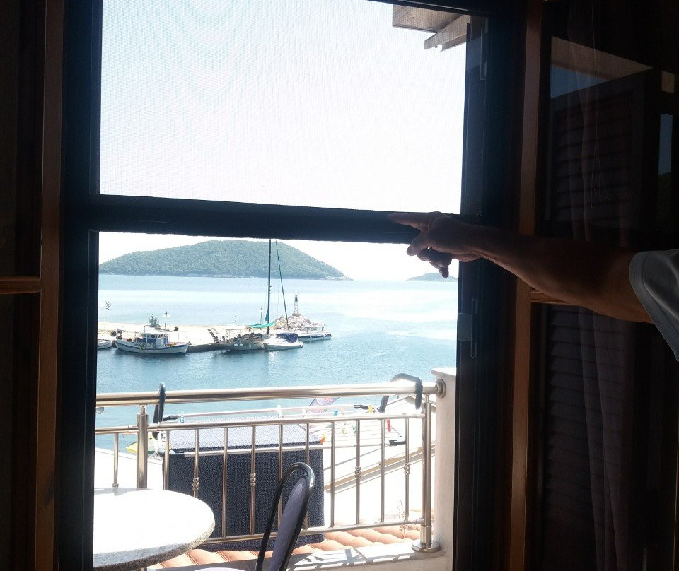 Oasis Deluxe Apartments主图