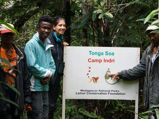 Nadège Rinot-桑巴瓦必去景点