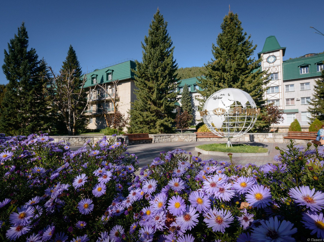 Altai West Hotel