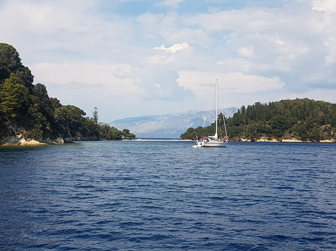 Odysseia Boat Tour景点图片
