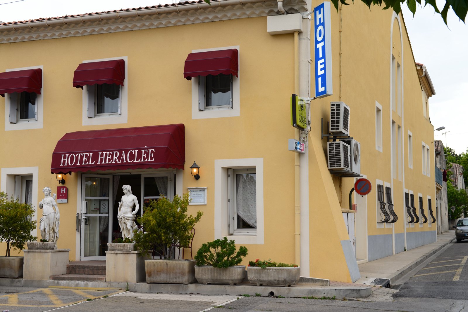 Logis Hôtel Heraclee-浴室