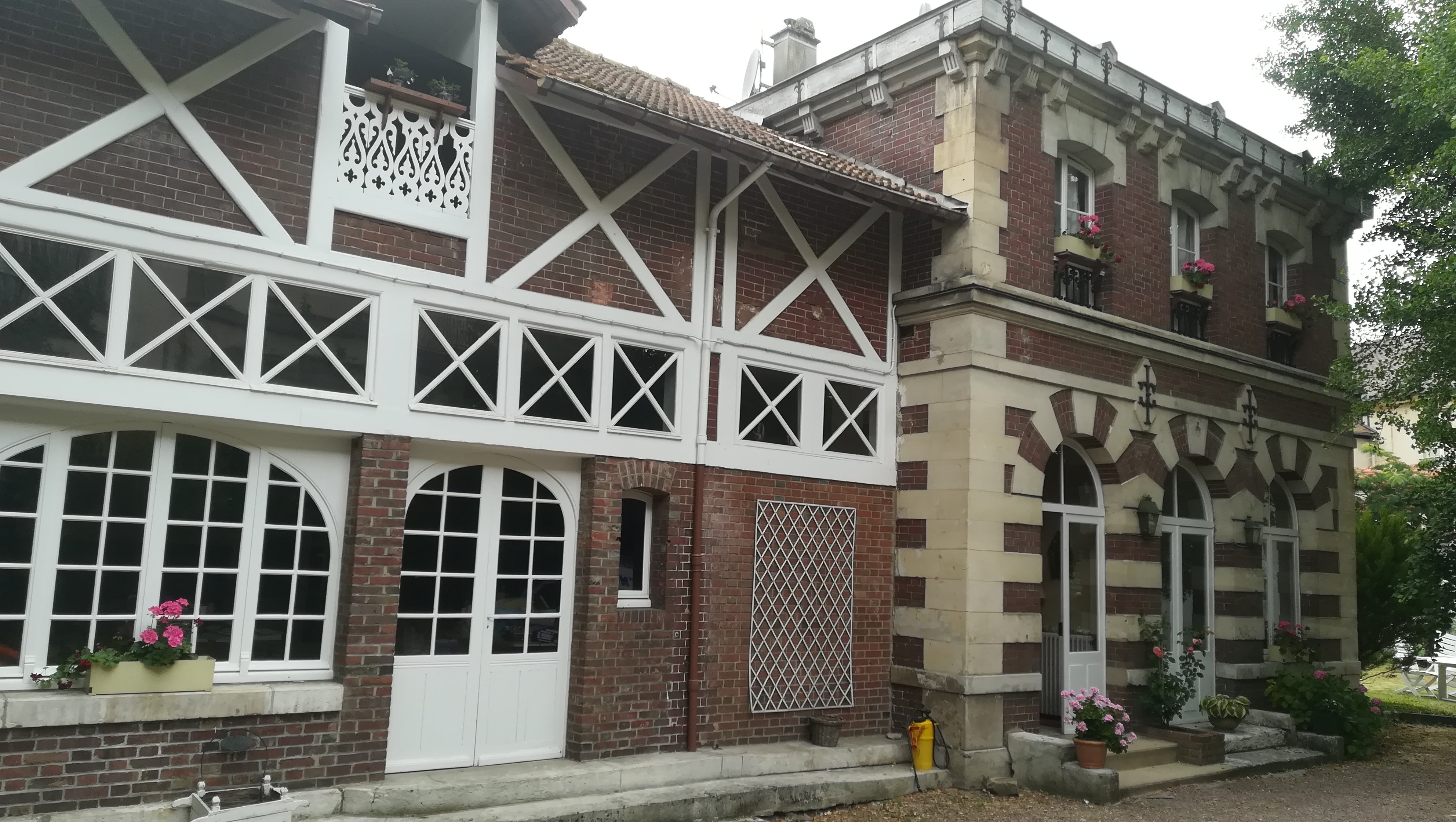 Villa Geraldine-官方