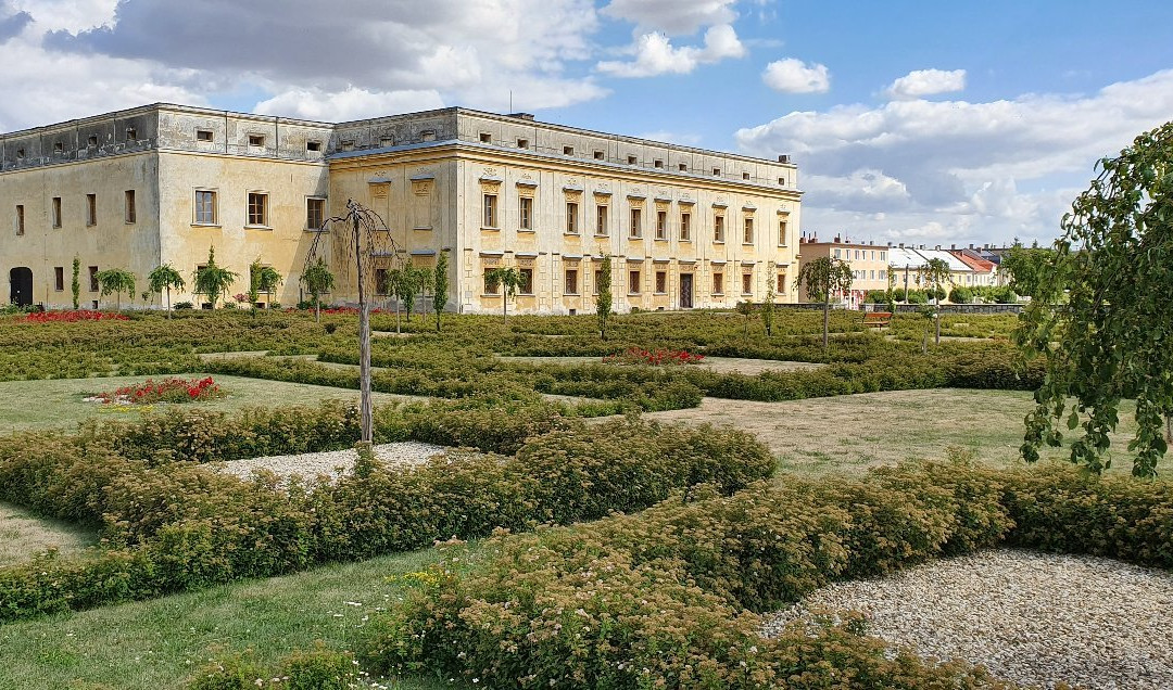 Chateau Slezské Rudoltice-Slezske Rudoltice必去景点