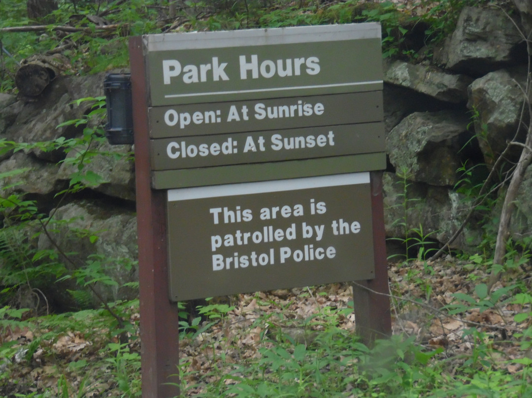 Profile Falls-Bristol必去景点