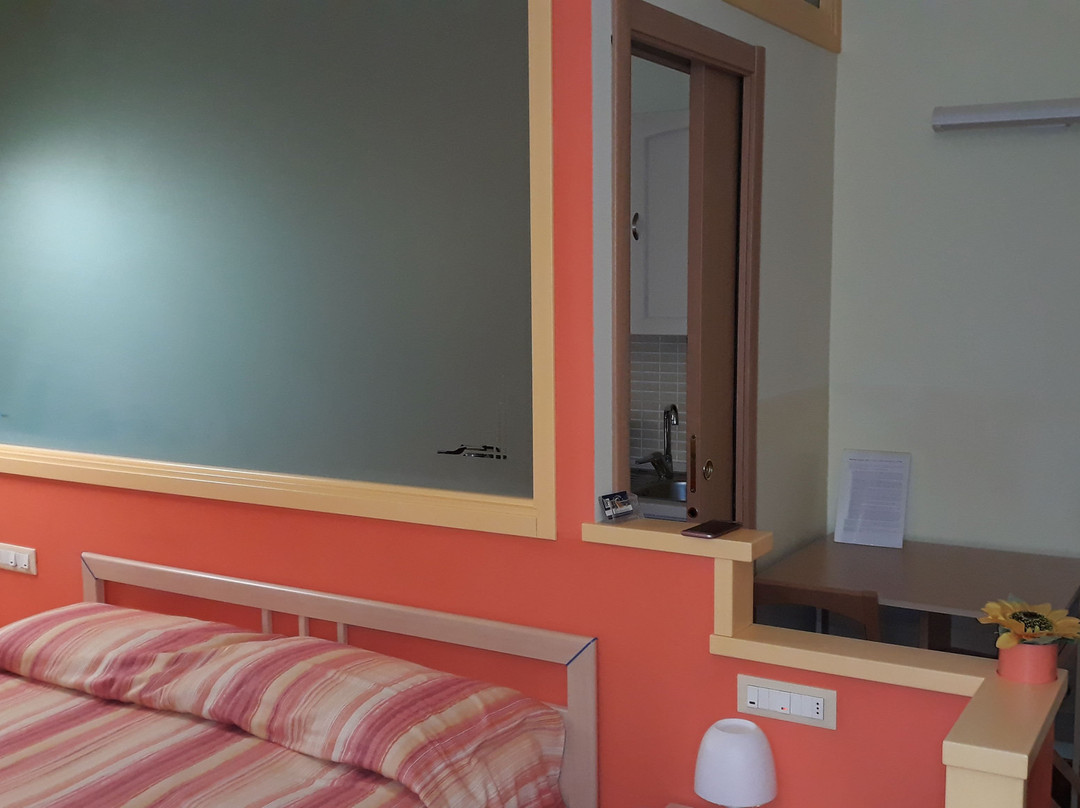 Come a Casa Tua主图