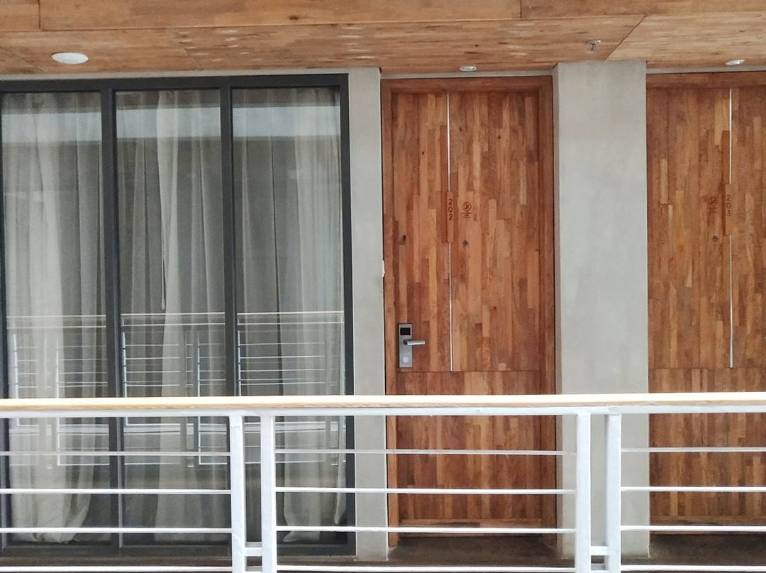 巴厘岛金巴兰地平线酒店主图