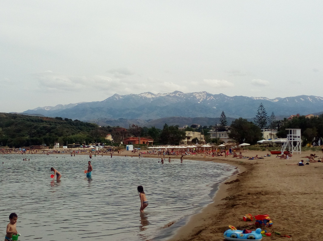 Lotus Hotel Apartments主图