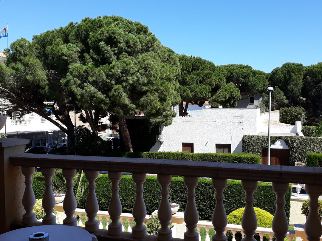 范德瓦尔克船歌酒店主图