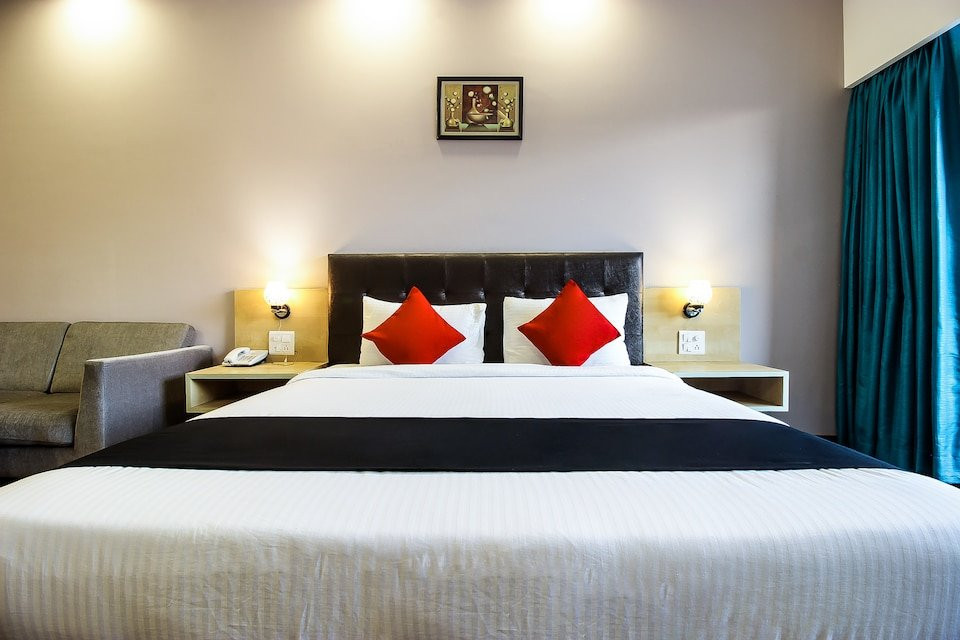 Capital O 13727 Hotel Aarogyam Suites主图