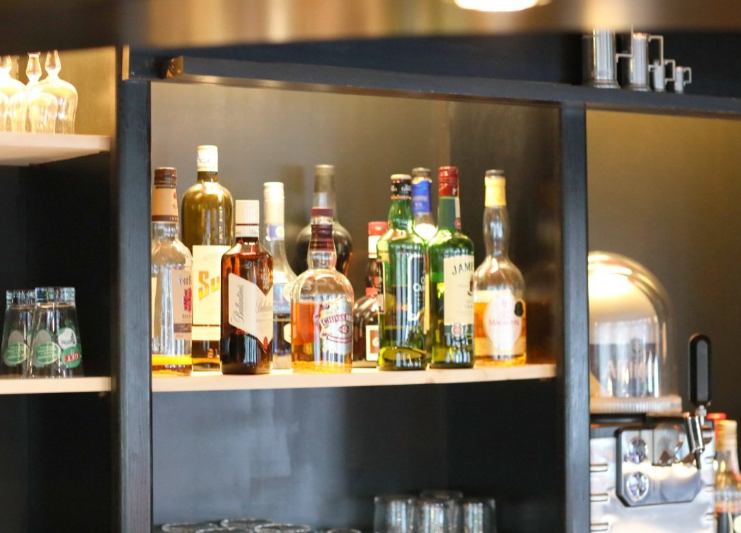 基里亚德拉瓦勒酒店主图