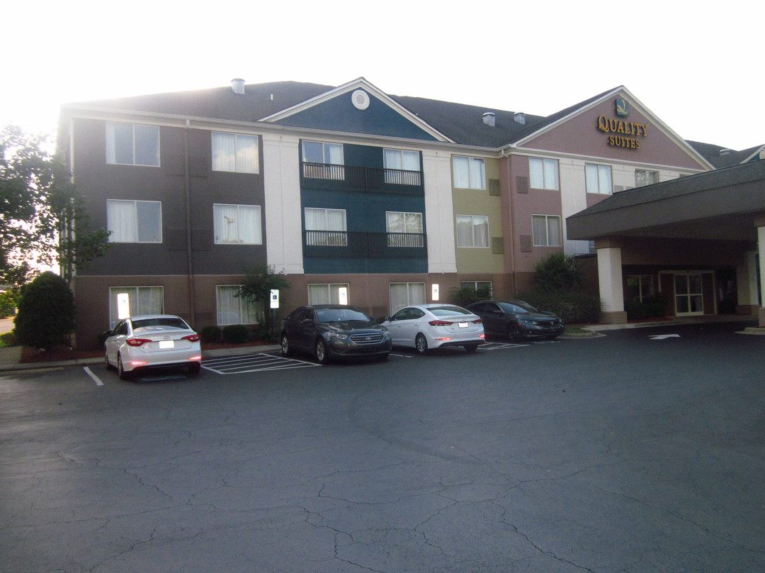 Quality Suites Pineville - Charlotte主图