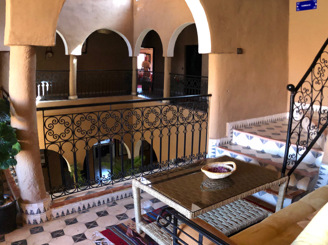 Riad Tamdakhte主图