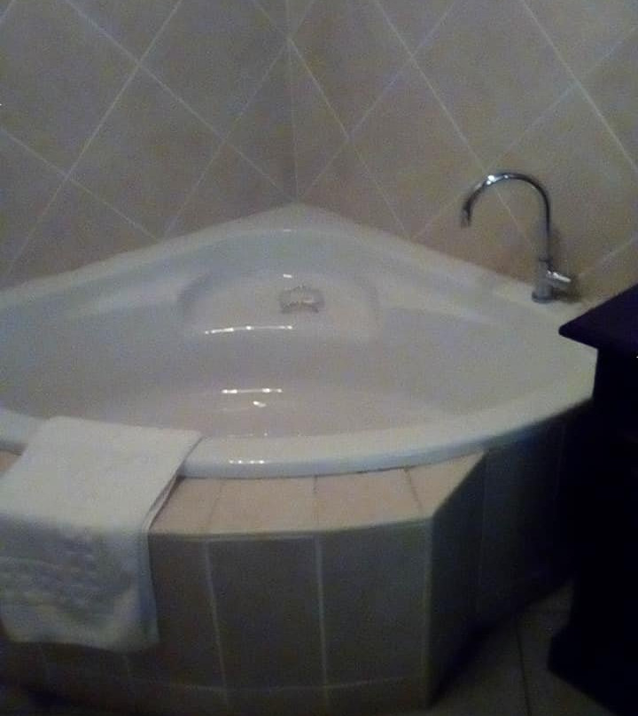 Monchique Guest House主图