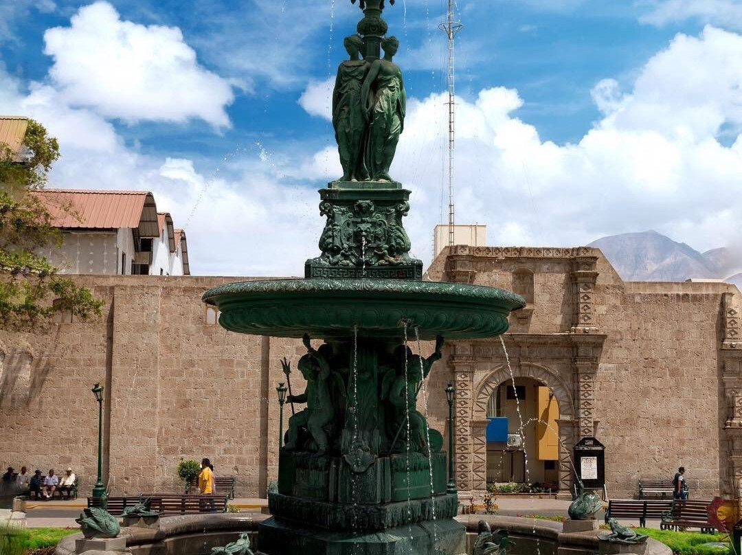Plaza de Armas de Moquegua景点图片