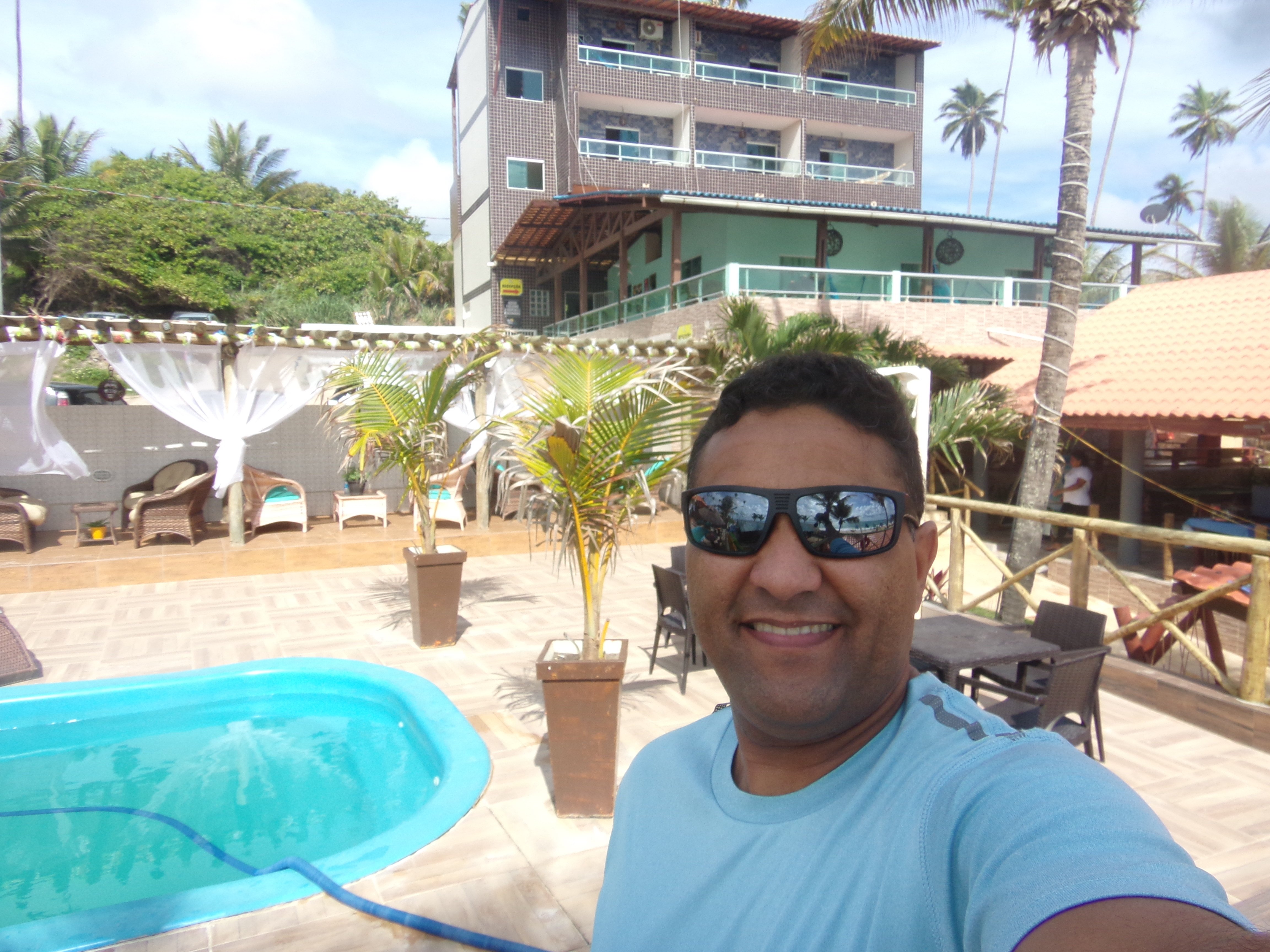 Pousada Beach House Coqueirinho-泳池