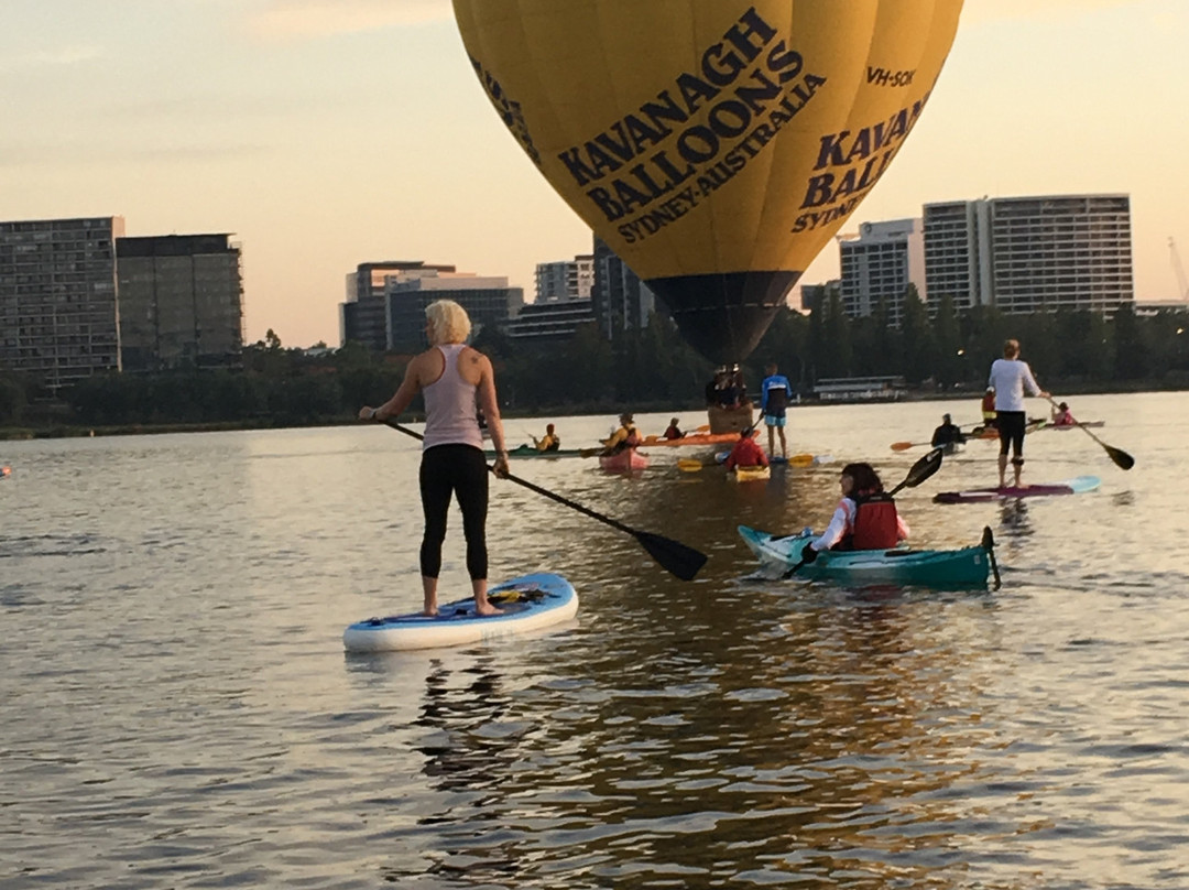 Stand Up Paddle Canberra-堪培拉必去景点