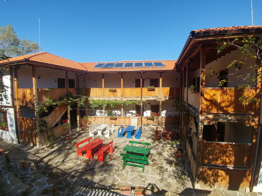 The Forest House主图