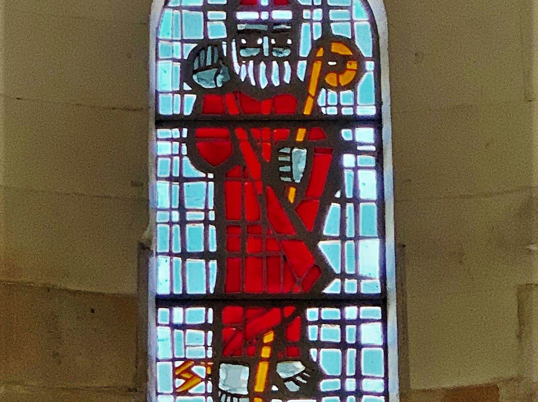 Eglise Saint Vivien-Pons必去景点