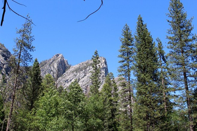 Three Brothers-优胜美地国家公园必去景点