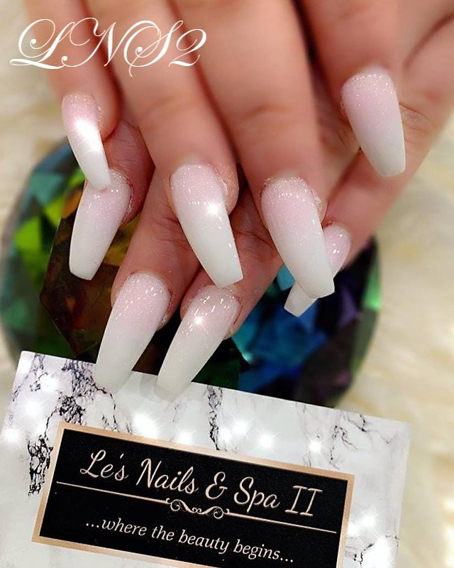 Le’s Nails and Spa II-德斯普兰斯必去景点