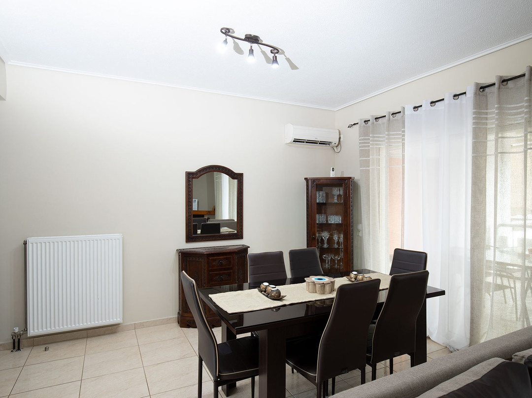 A&J Apartments主图