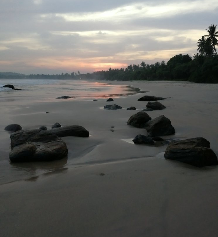 Mawella Beach景点图片