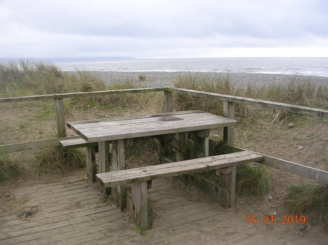 Morfa Dyffryn Naturist Beach景点图片