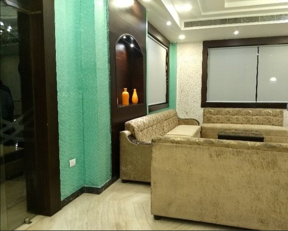 Hotel Trinetar Gardens主图