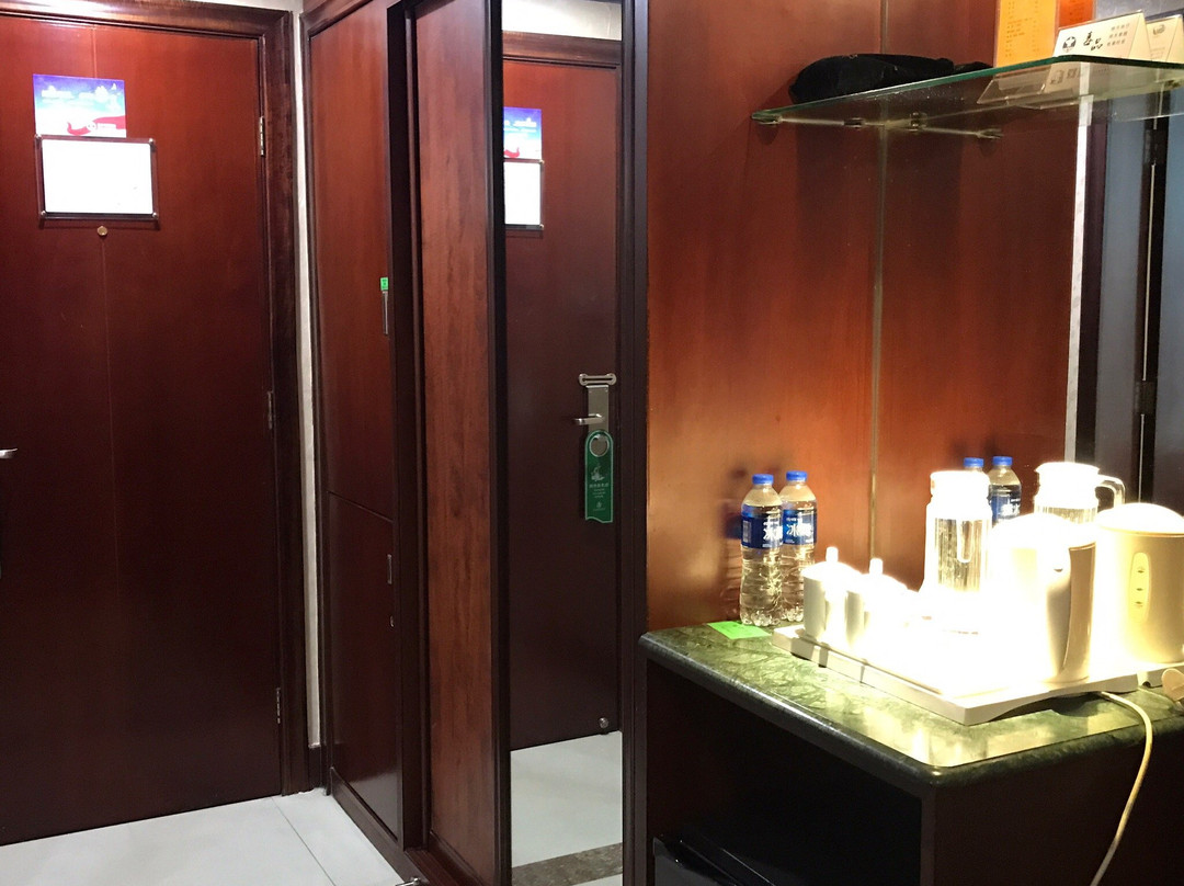 海宁假日国际大酒店主图