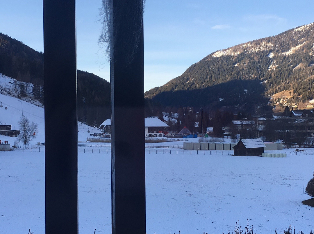 豪斯娜佳公寓主图