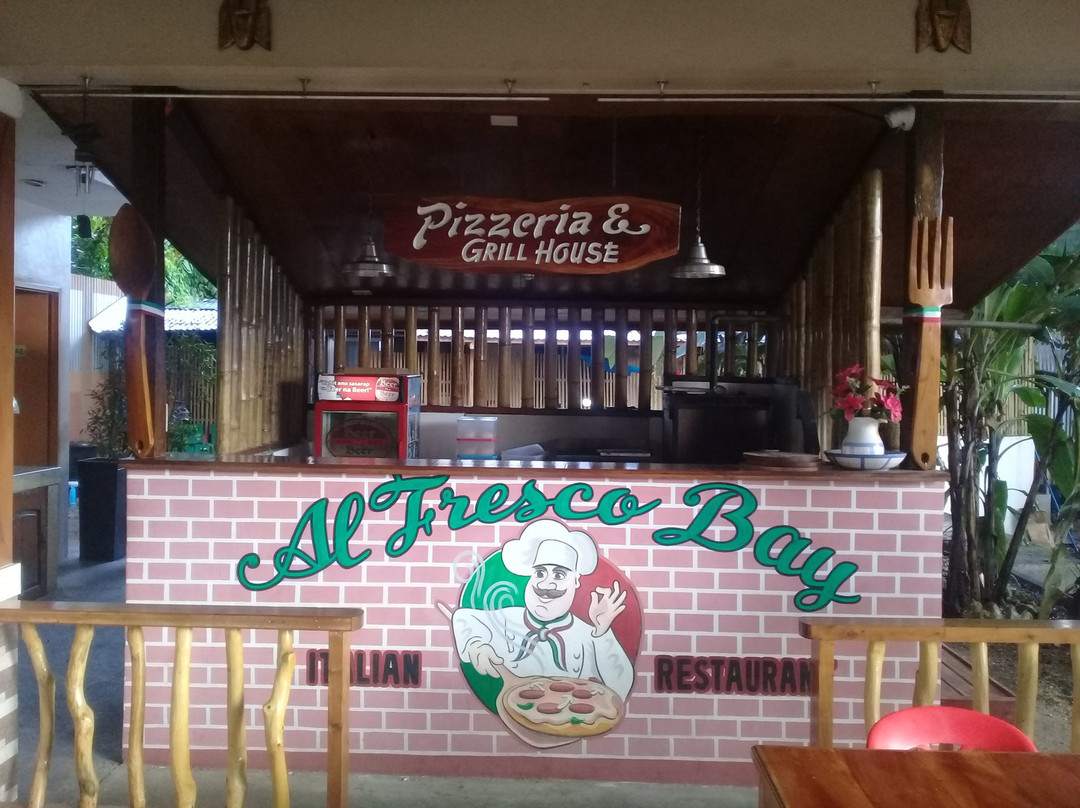 塔比拉兰餐馆和美食-Al Fresco Bay Cafe & Restobar
