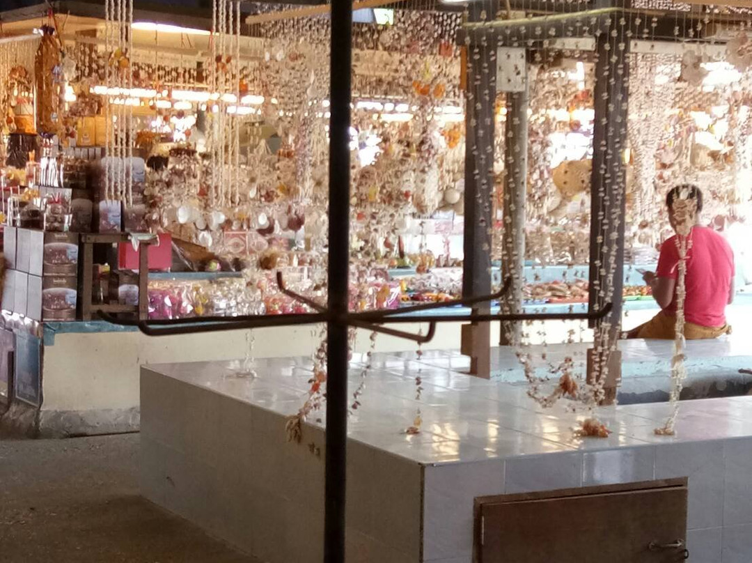 Nuan Thip Market-罗勇必去景点