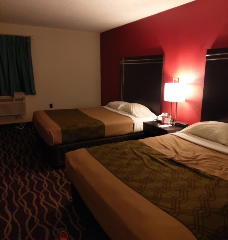 Streetsboro酒店住宿-Econo Lodge Cleveland Southeast - Kent