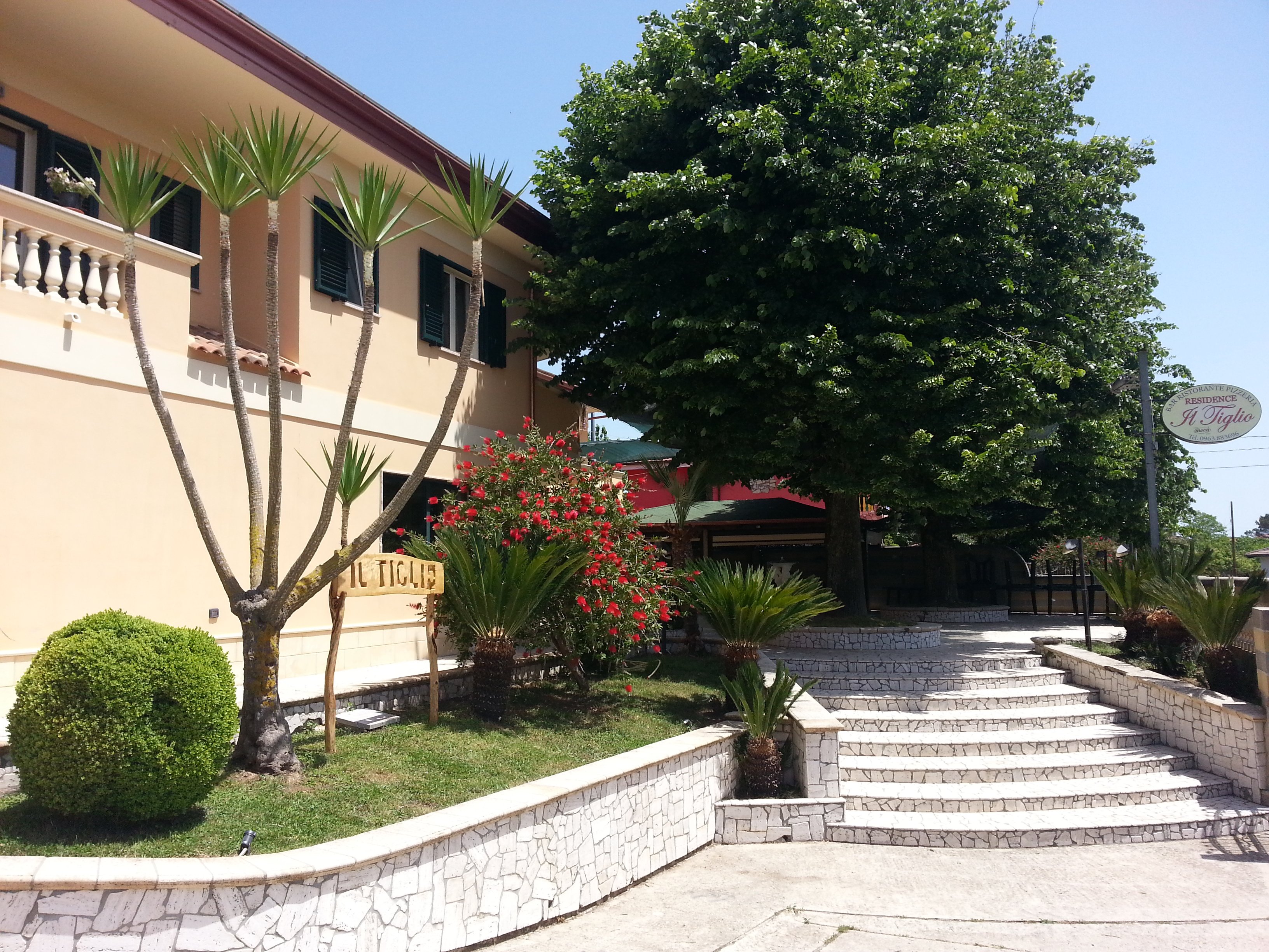 Residence Il Tiglio-官方