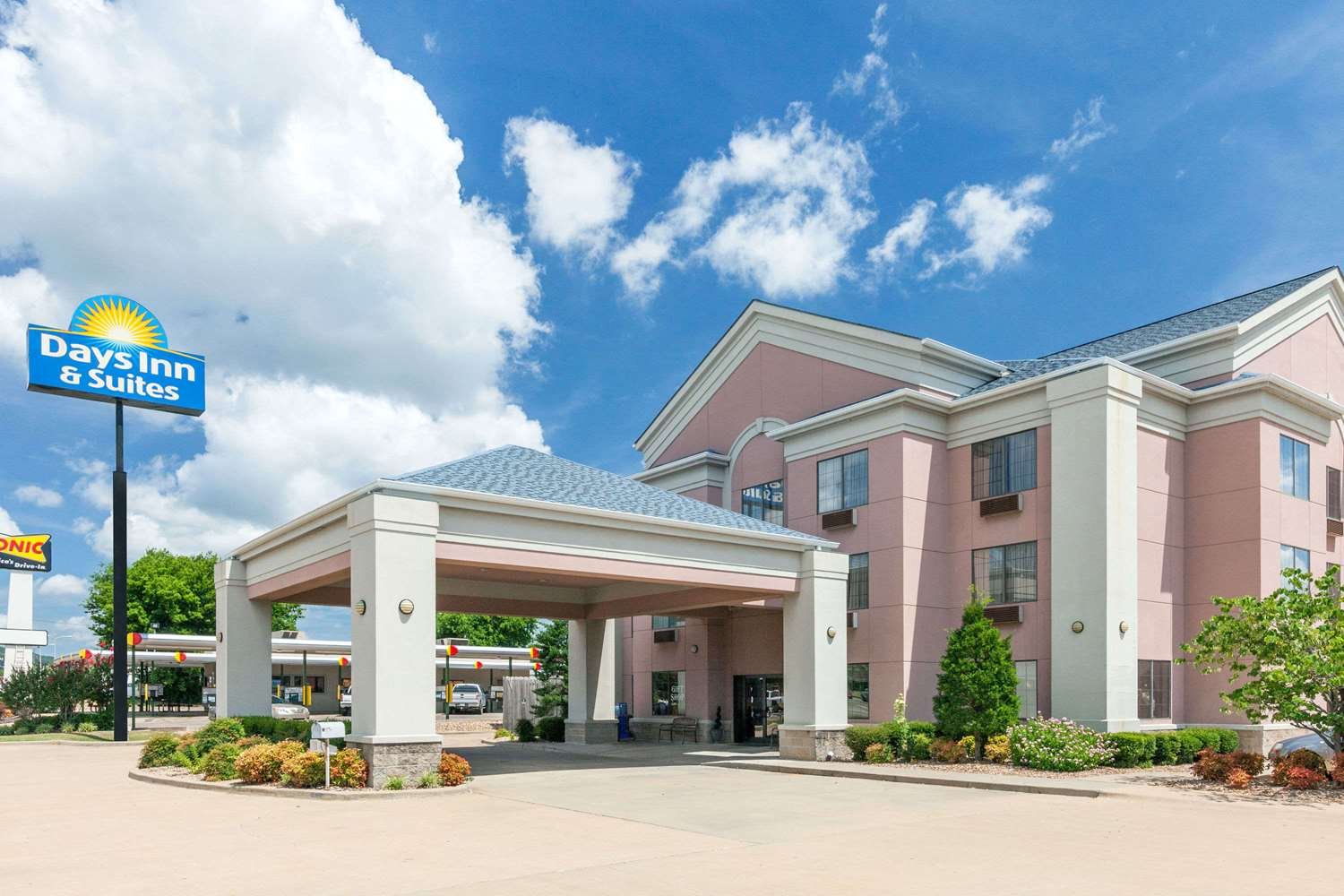 Best Western Prime Inn & Suites-官方