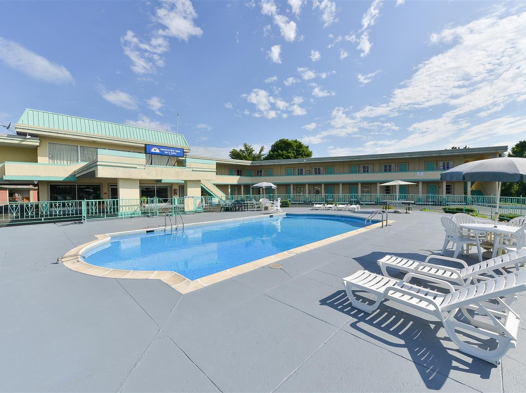 Americas Best Value Inn & Suites South Boston主图