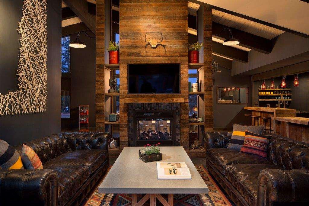 Basecamp Tahoe City主图