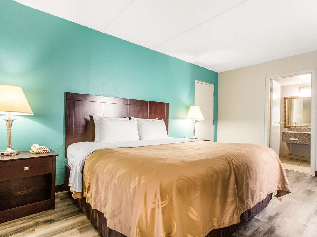 Quality Inn & Suites主图