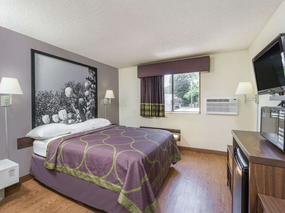 Super 8 by Wyndham Zanesville主图