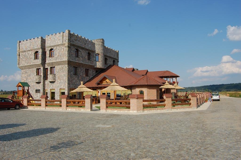 Motel Dvorac Ivanovic-餐饮