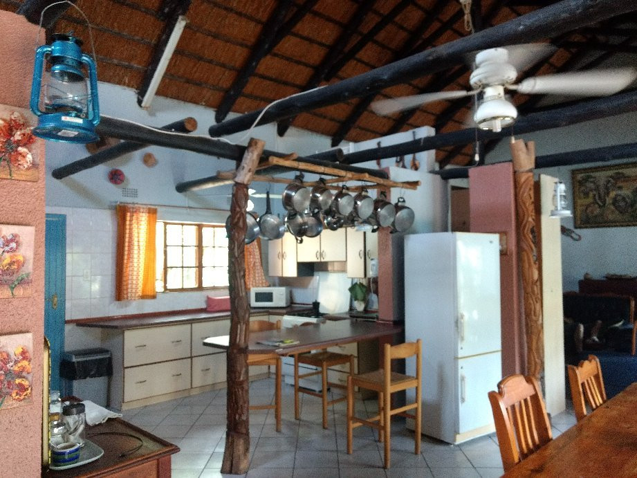 Kosi Moon Bed & Breakfast主图