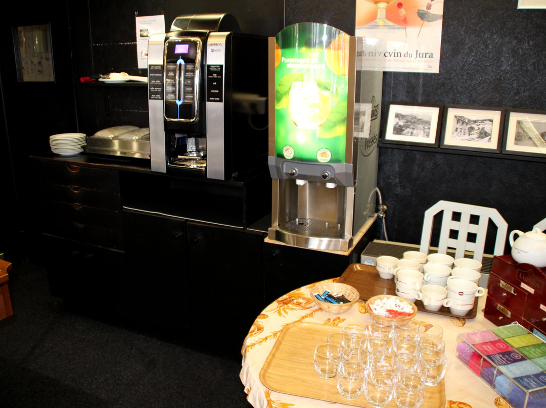 圣休伯特酒店主图