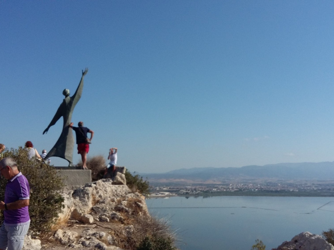 Pirri旅游景点-Statua di San Francesco d'Assisi