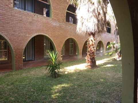 Desert Sands Motel主图